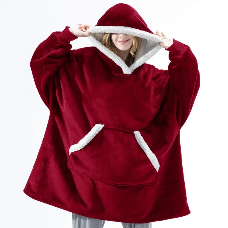 Hochwertiger Kuschel-Hoodie, der Komfort und Wärme einer Decke bietet.