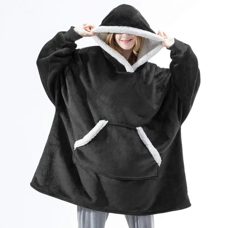 Luxuriös weicher, plüschiger Hoodie, perfekt für Paare, die es lieben, zusammen zu entspannen.